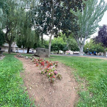 Piso Vacacional Familiar En Verín Zewnętrze zdjęcie